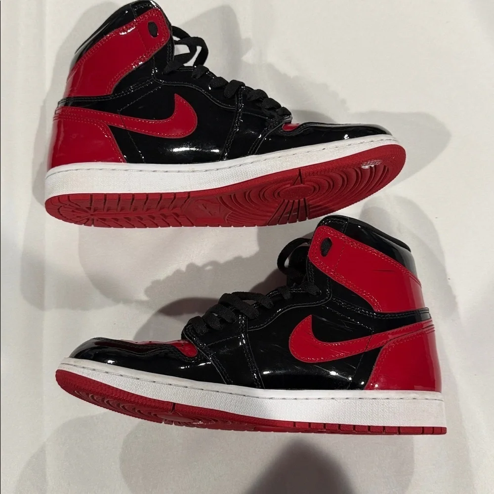 Jordan 1 retro high OG patent Bred. Men’s size 8.5.